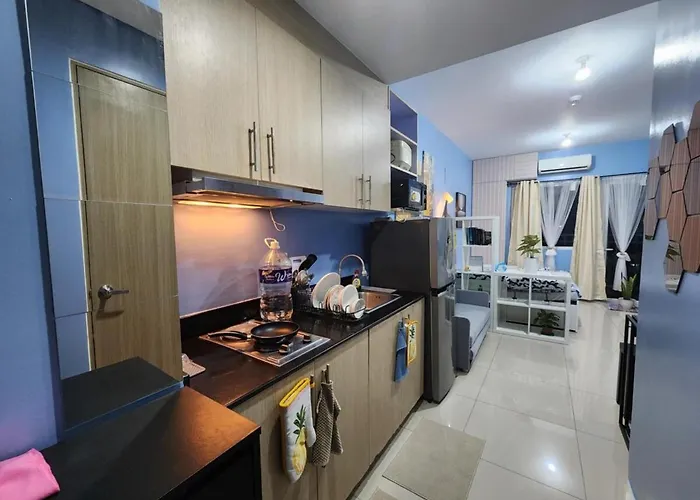 Apartment Near World Trade, Star And Picc - Amazing Breeze Manila